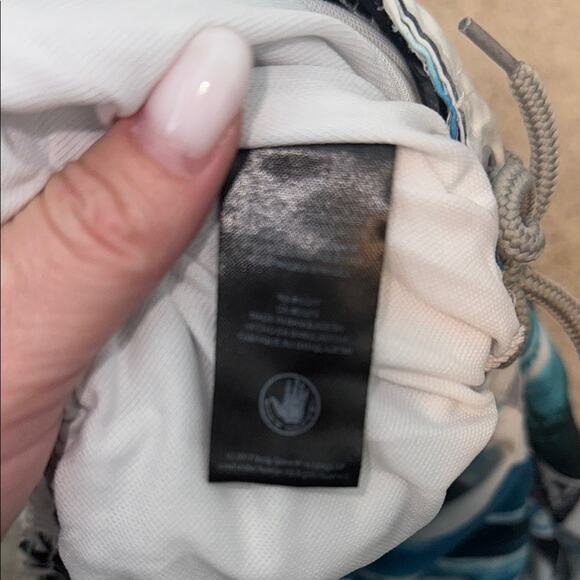 Body Glove Mesh Lined Blue and White Beachy Swim Trunks Board Shorts Youth XL - Picture 5 of 7